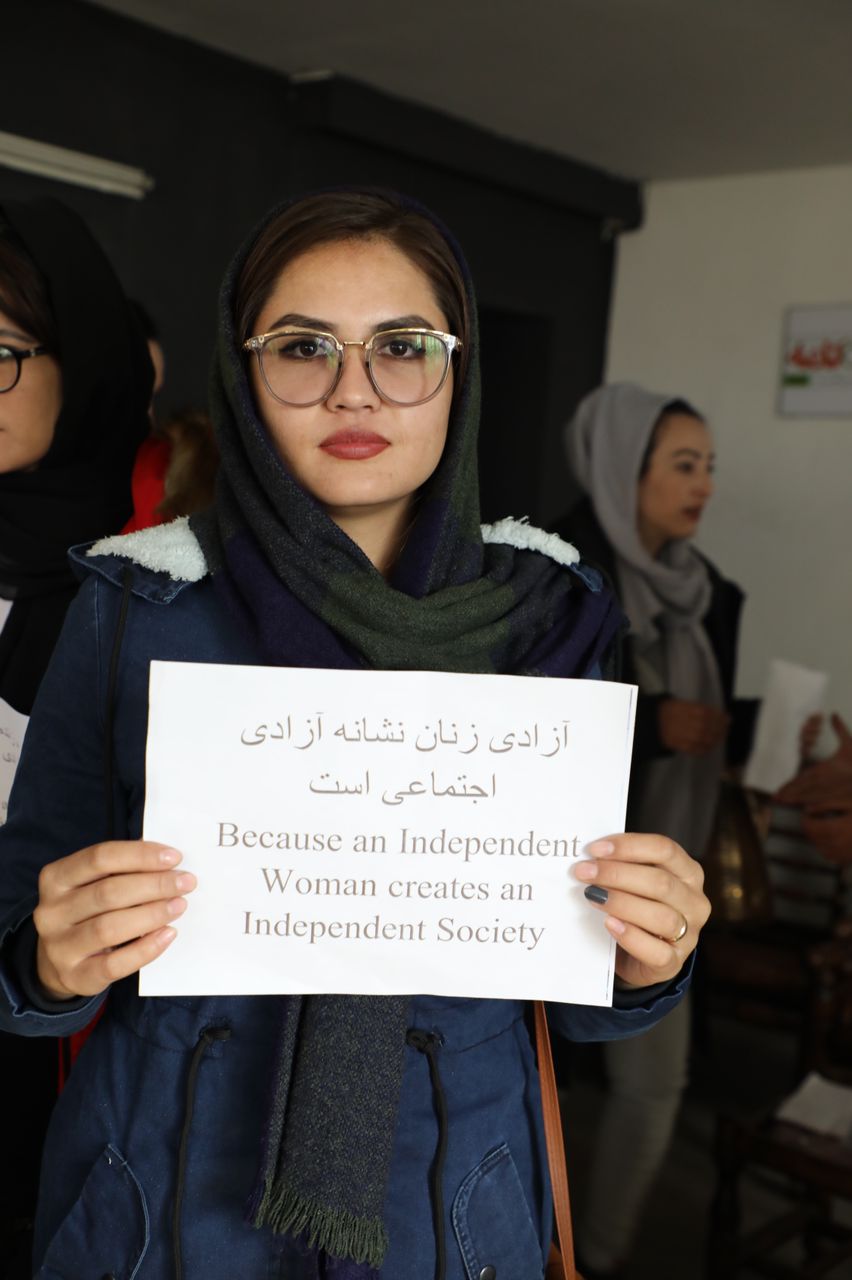 گفت‌وگو با زنان در سایه گروه طالبان…