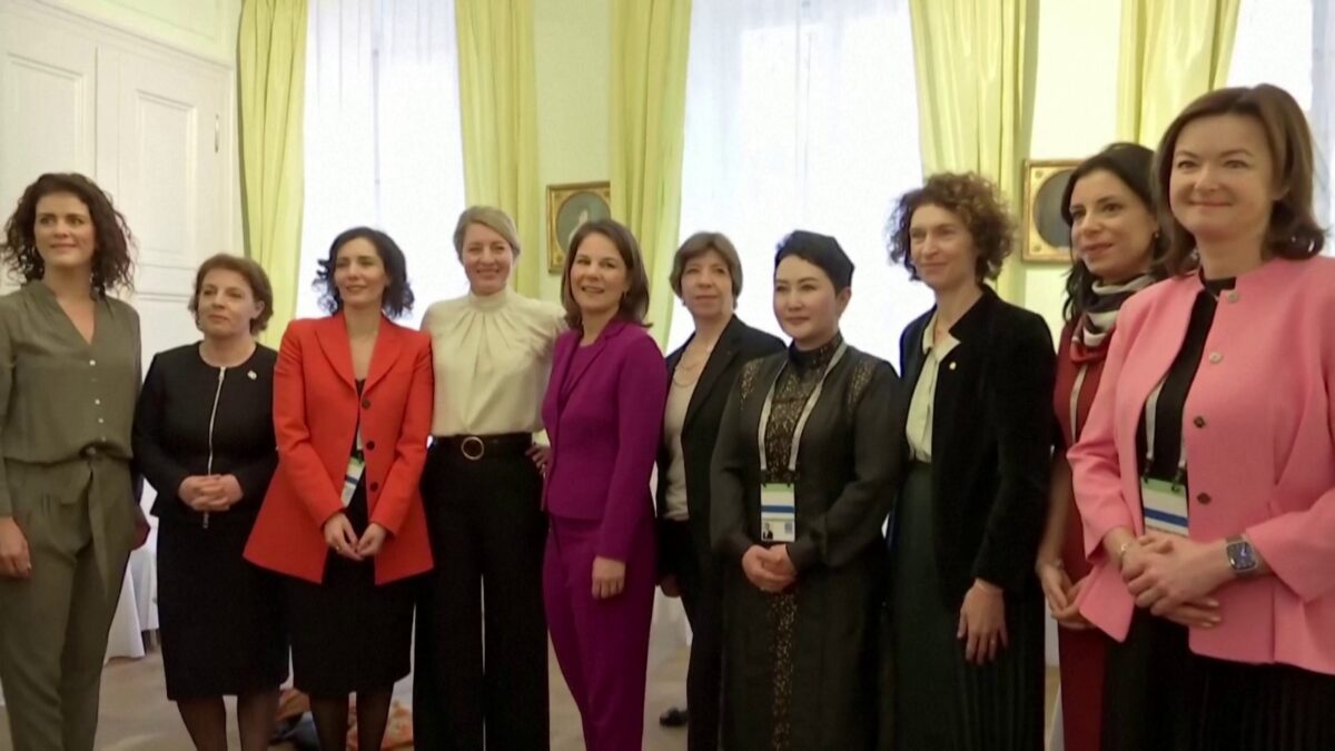 حمایت وزیران خارجه زن از زنان افغانستان در کنفرانس امنیتی مونیخ