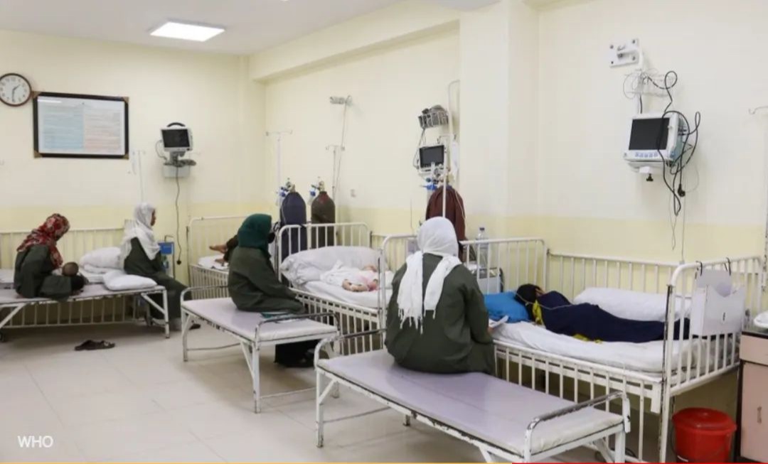 سازمان جهانی صحت، از احتمال مرگ روزانه‌ی ۲۴ مادر در افغانستان هشدار داد: