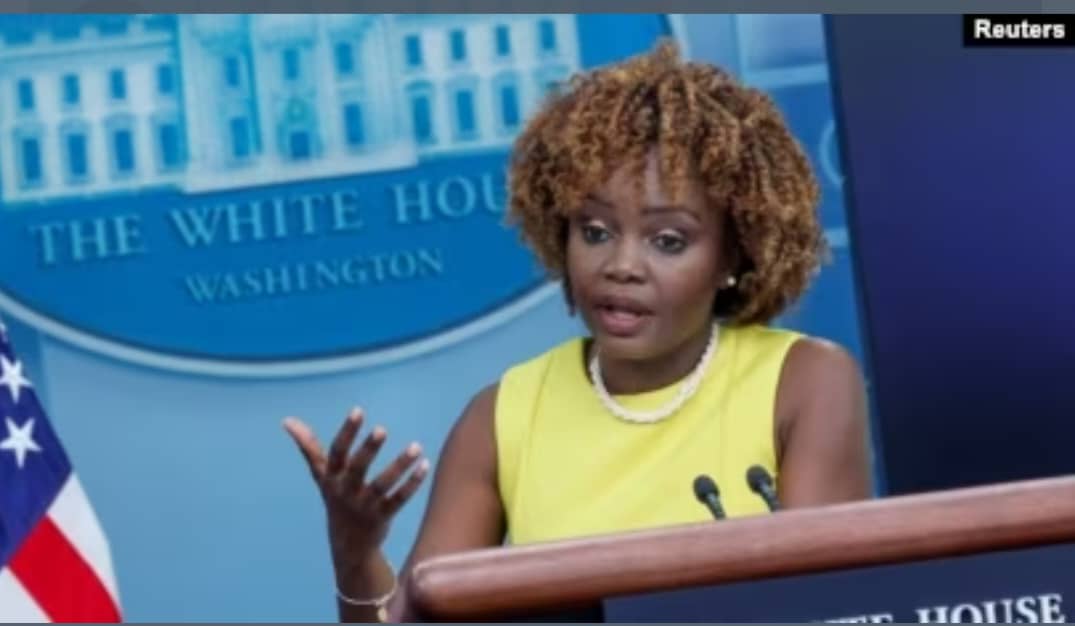 قصر سفید: به حمایت از از ادامه تحصیل دختران در افغانستان متعهدیم: